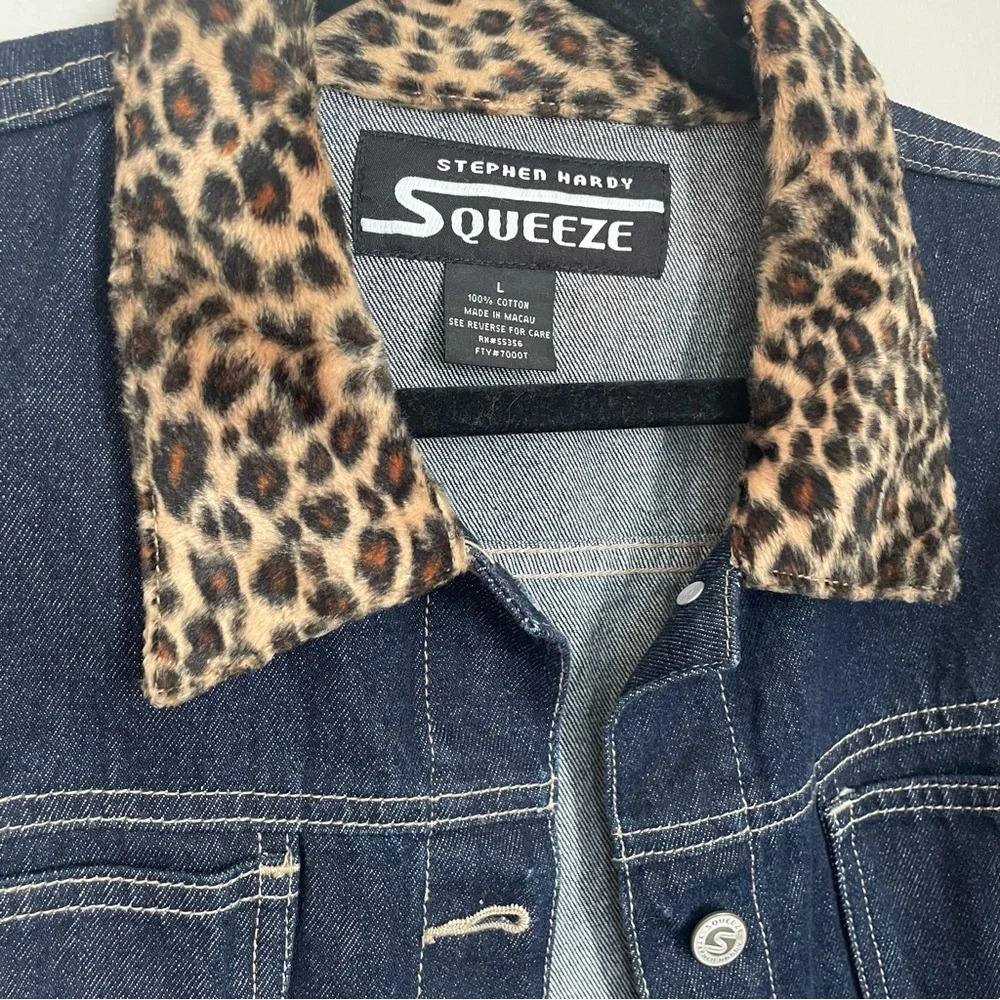🎉HP!!🎉 Squeeze Stephen Hardy Y2K Faux Leopard Trim Jean Denim Jacket Women’s L - Picture 2 of 9